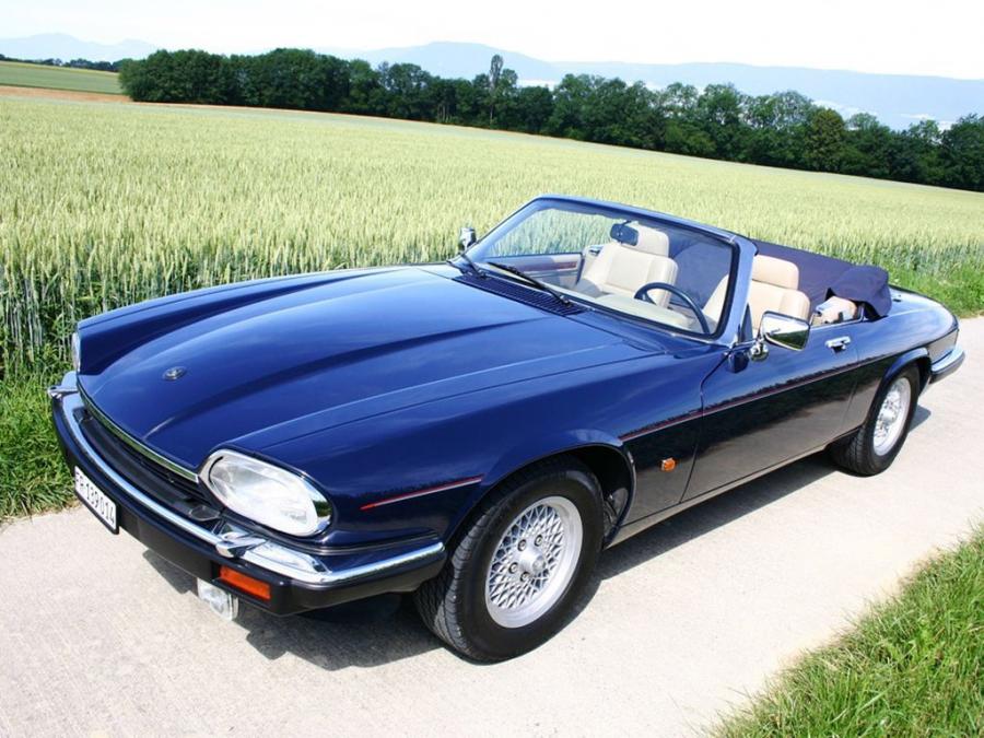  Jaguar XJ-S Convertible 1988 года  (EU) (фото 1 из 2)